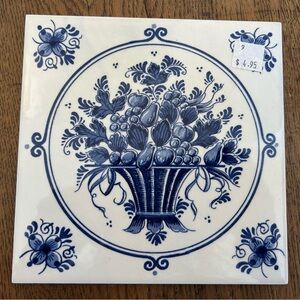 Delft Hand Painted in Holland Tile